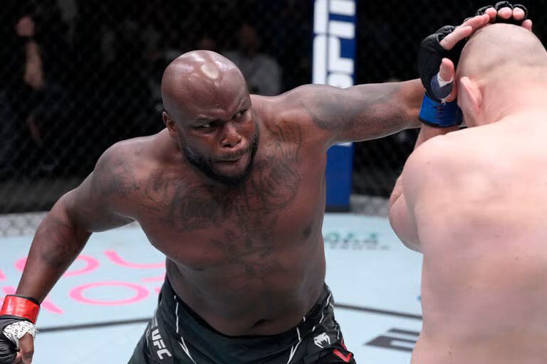 WATCH: Derrick Lewis Drops Fan With Crushing Body Shot