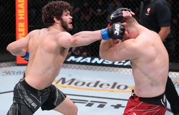 Philipe Lins Sees Francis Ngannou Fight as Defining Moment of his Career