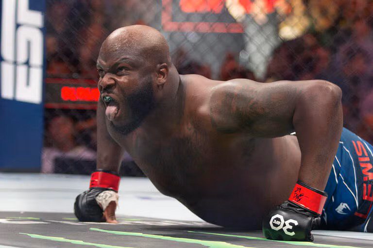 “I Don’t Want to Make the President Look Bad” Derrick Lewis Aims to Deliver at UFC Freedom 250