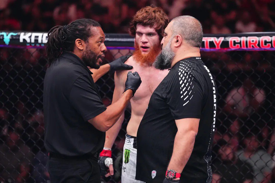 Herb “The Warning” Dean – Is he the WORST ref in MMA?