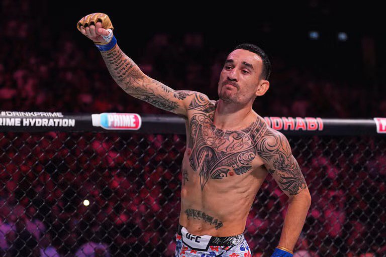 Max Holloway Welcomes Trash Talk Ahead of Conor McGregor Rematch at UFC 329