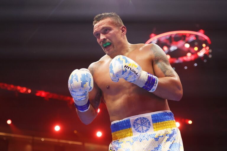 Oleksandr Usyk vacates heavyweight titles but says boxing career not over