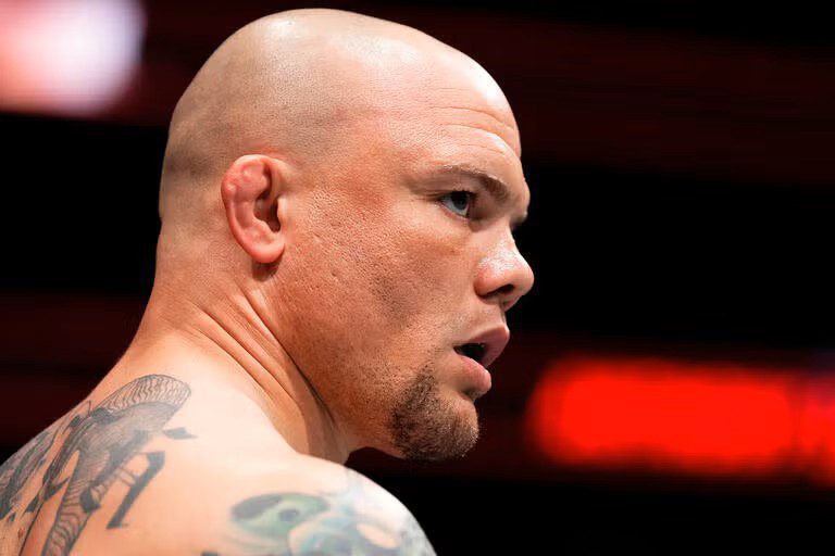 UPDATE: New Details Emerge on Anthony Smith Arrest