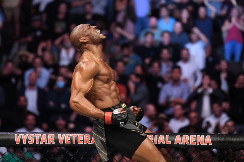 Dricus du Plessis claims Kamaru Usman deliberately delayed UFC Oklahoma City fight