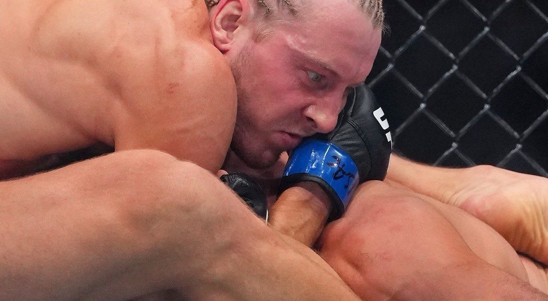 Paddy Pimblett Submits Benoit Saint-Denis in Under a Minute at UFC 329